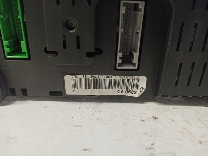 фото №8, Audi a6 c5 2.5 tdi спідометр  прилади 4b0920933m