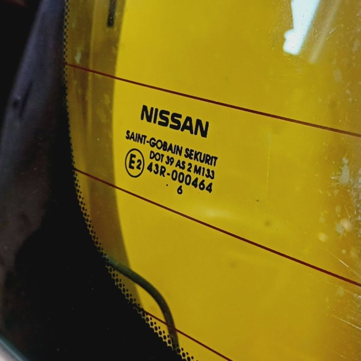 фото №8, Крышка зад задняя стекло багажника nissan note i e11 5d минивэн lak. ky0 nr502