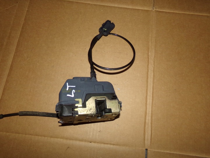 фото №3, Замок дверь правый зад задний 4 pin scenic ii