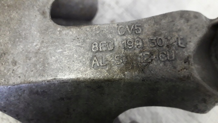 фото №8, Audi a4 b6 - лапи двигателя 8e0199307e