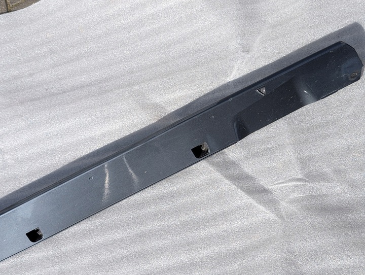 фото №5, Cupra born 10e поріг планка порогова накладка права 10e853856a