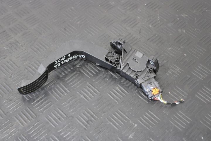 фото №1, Педаль газу peugeot 208 ii 2 9837891880