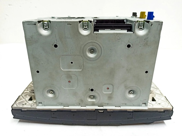 фото №8, Mercedes-benz r w251 2008 радиоприёмники