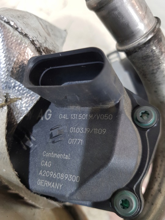 фото №10, Радиатор выхлопных газов egr 04l131501m vw audi skoda seat 1.6 tdi clh