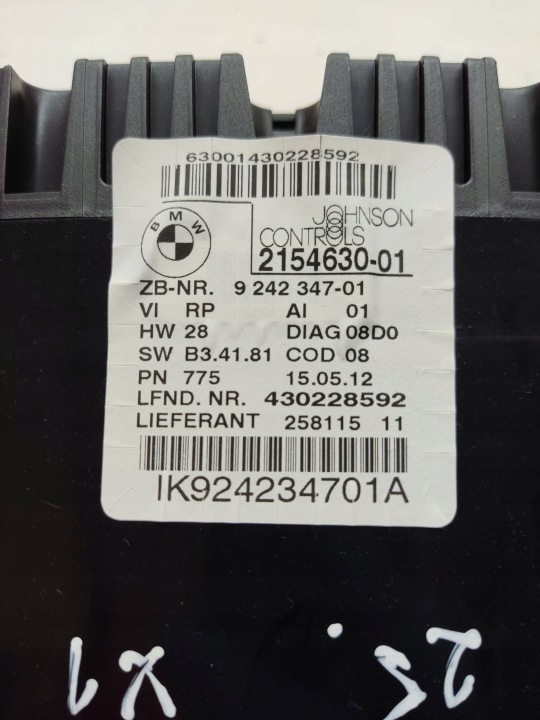 фото №8, Bmw x1 e84 2012 спидометр 9242347