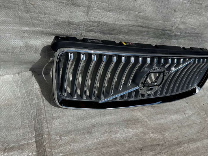 фото №3, Volvo xc90 рестайлінг написи решітка решітка радіатора 19-24