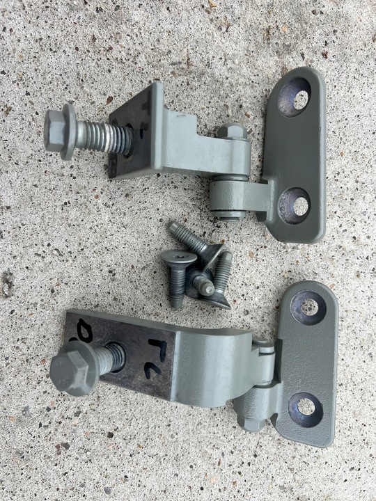 фото №1, Петля дверь bmw ix i20 зад левый новый оригинальный