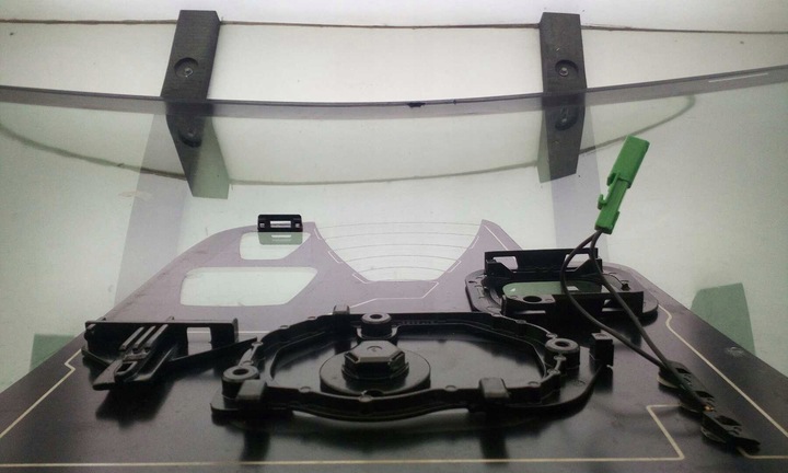 фото №5, Стекло лобовое передняя volvo xc60 2008-2017 датчик камера зелёная