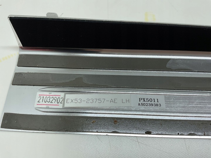 фото №5, Jaguar f-type 2016 левая сторона планки пороговые, накладки