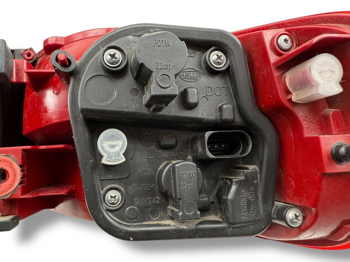 фото №9, Audi a4 s4 b8 8k 2010 зад сторона ліва лампа задня