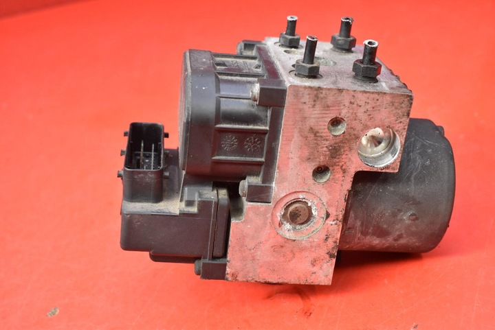 фото №5, Насос abs 8e0614111 vw passat b5 1.9 tdi 110 km 96-00