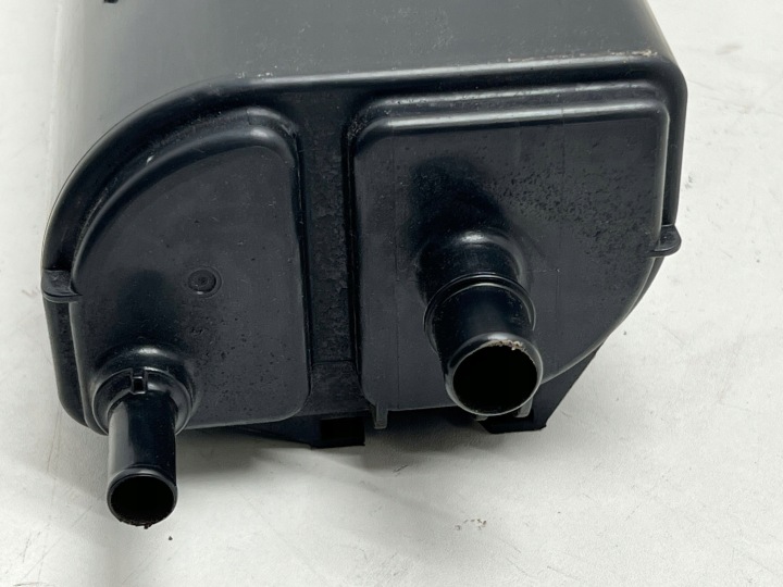 фото №10, 2023 toyota prius xw60 фильтр угольный 7774012770