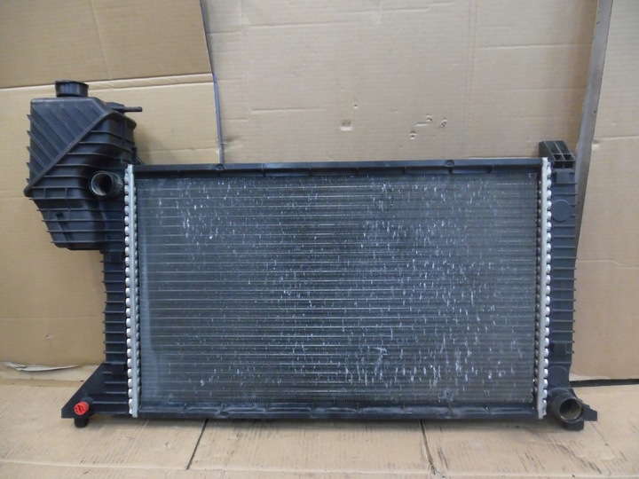 фото №6, Sprinter 903 2.9tdi радіаторів води оригінал