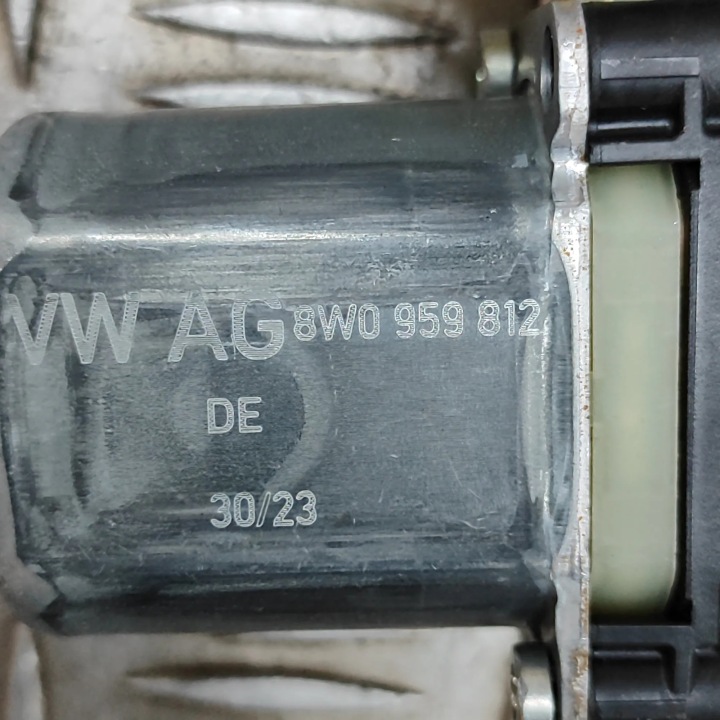 фото №7, Підйомник вікна задніх правих двері audi a4 avant 8w2, b9 8w0959812