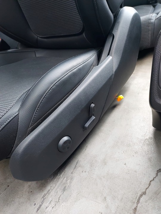 фото №7, Засіб сидіння обшивки mercedes c w206 sedan