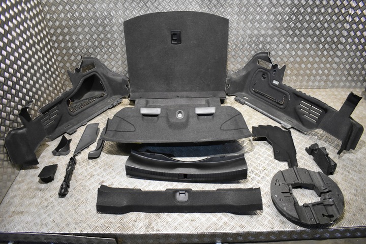 фото №1, Идеальные салон обивка kpl. багажника audi a5 s5 b9 cabrio 1