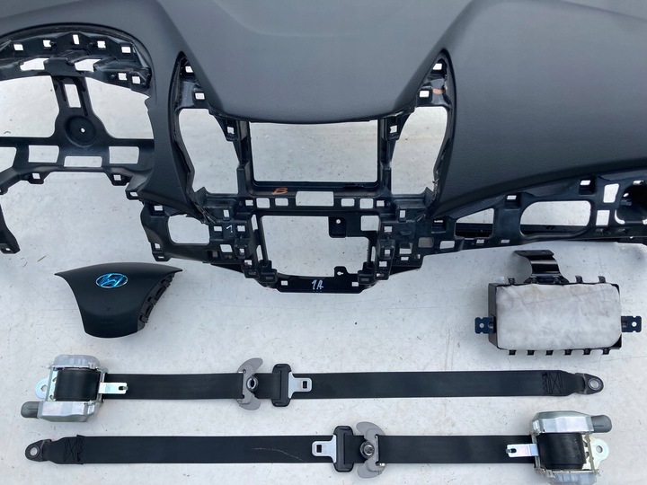 фото №5, Hyundai i30 2 ii панель капот консоль подушки ремни