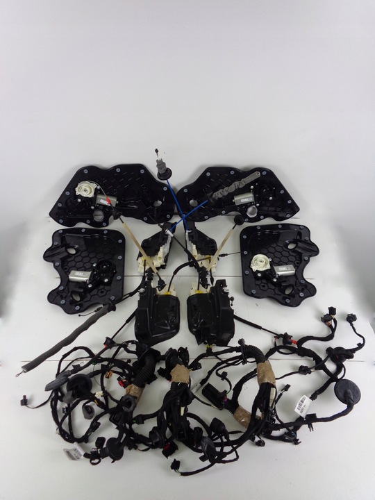 фото №1, Audi a8 s8 d4 4h натягувачі двері доводчик softclose