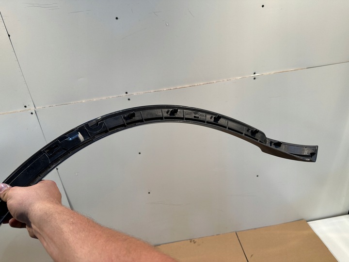 фото №7, Audi q5 80a планка na крило праві зад задня