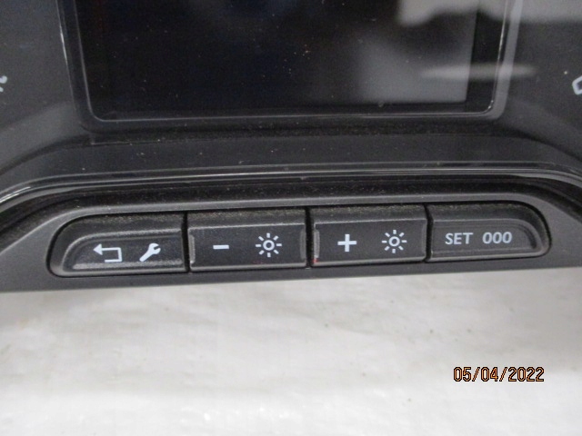 фото №5, Citroen c3 iii панель приборов 9813361480 англия
