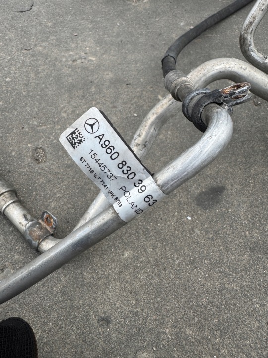 фото №5, Шланг трубки комплект кондиционера mercedes actros mp 4 mp 5 a9608309277