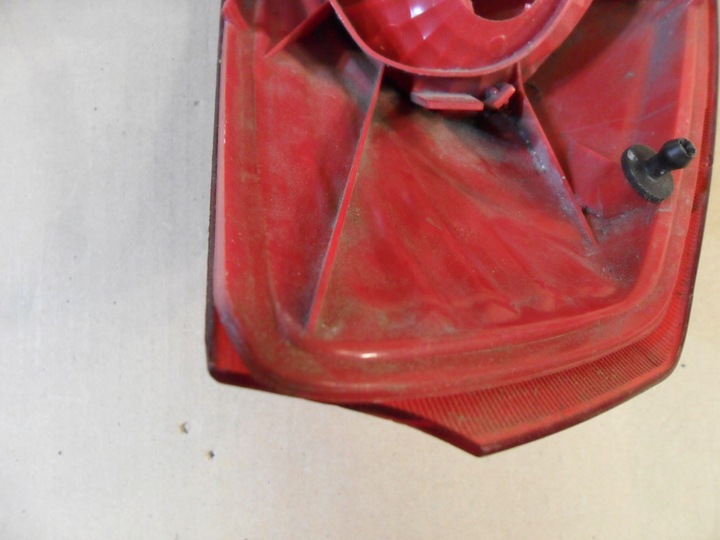 фото №15, Лампа зад права 13186351 opel corsa d 3d