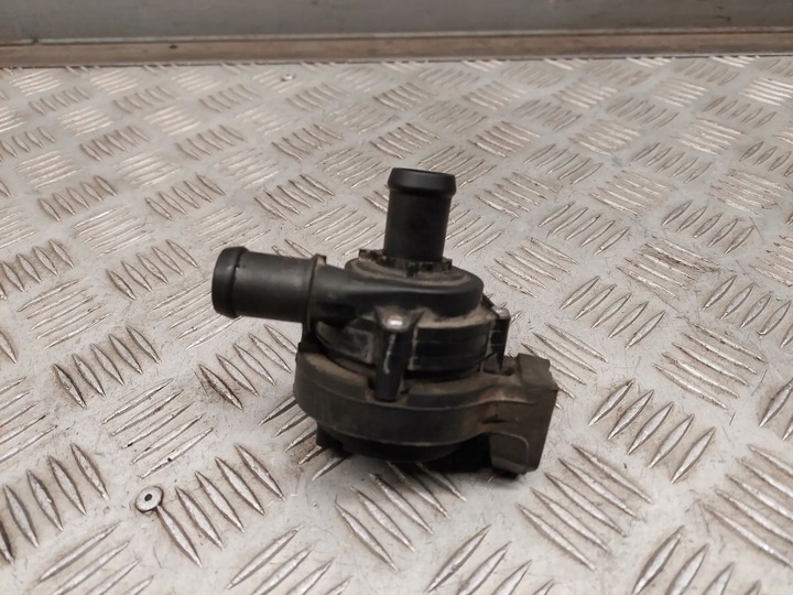 фото №5, Audi q3 f3 3qf121599c з спереду насоса води