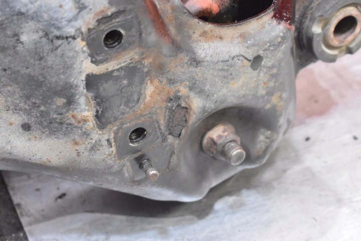 фото №7, Подрамник балка тележка перед mitsubishi eclipse 4 iv 4g 3.8 v6 265 km 06-09