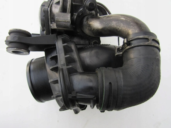 фото №10, Mercedes c w205 205 радиаторов выхлопных газов egr клапан egr труба a6260900029