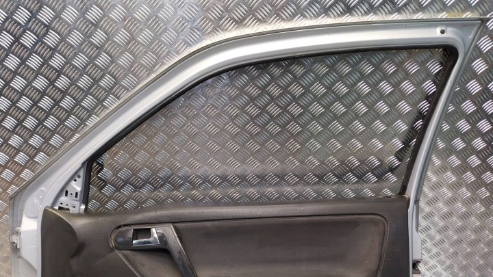 фото №8, Двері праві vw polo 6n2 3d 99-