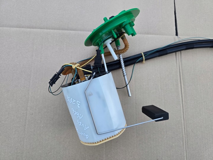 фото №12, Насос пального+ поплавок w bak audi a6 c6 3.2 fsi 4f0919051af