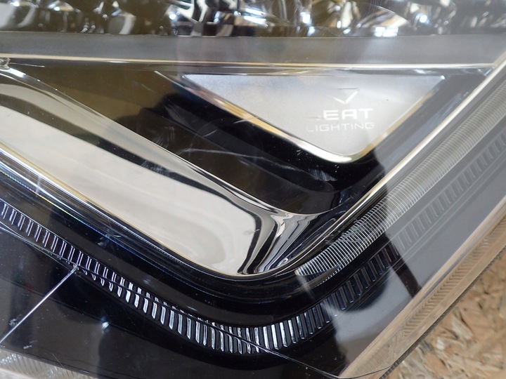 фото №2, Лампа левая левый полный led seat ateca 576941007f
