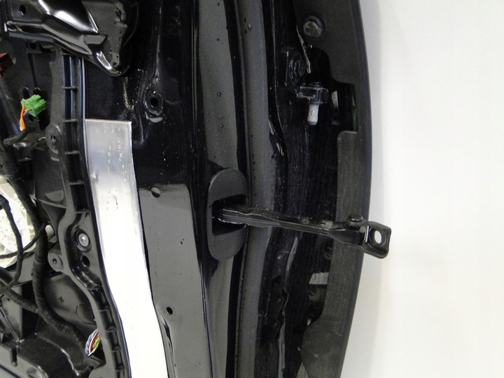 фото №11, Mercedes двері задні ліві s клас 223 w223 a2237300300 a2237320300 довгий