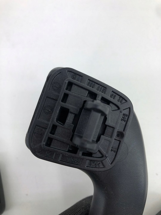 фото №8, Mercedes w117 ручка потолок комплект a0998150139