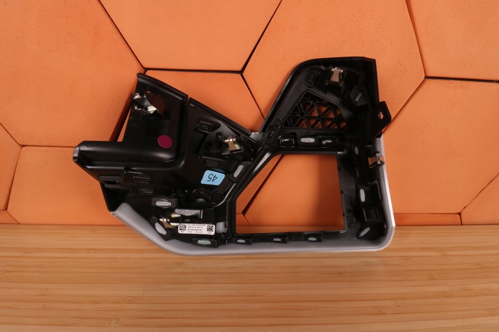 фото №11, Bmw x7 g07 lci планки dekor панелі консолі jesion pień підсвічуваний