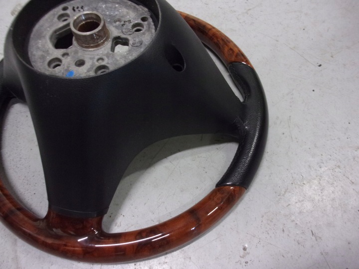 фото №7, Mercedes r230 sl 500 рестайлинг руль дерево кожа a2304602418