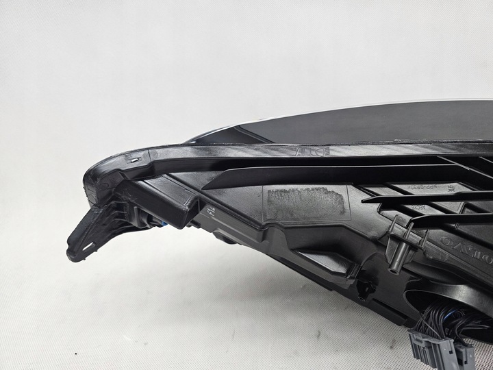 фото №6, Volvo s60 ii v60 iii 2017+ лампа перед права повний led mid 32314161 європа