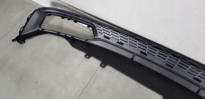 фото №8, Audi a6 c8 s-line спойлер накладка бампера 4k0