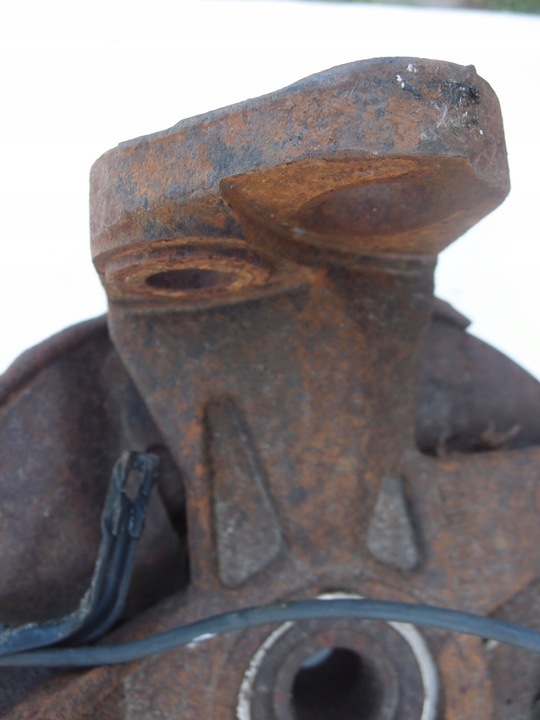 фото №7, Ступиця поворотна опора праві перед mazda 6 2.0 b 2011r