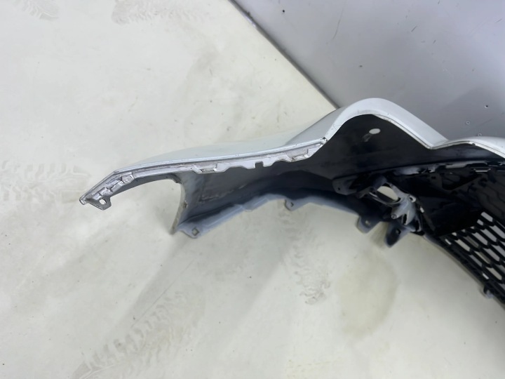 фото №14, Бампер передний toyota corolla e21 18-23r. перед hb 4xpdc 52119-02s20 универсал