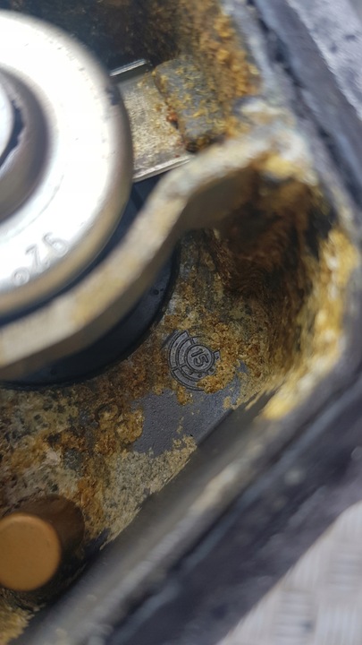 фото №8, Mercedes w211 w906 2.2 cdi корпус термостата