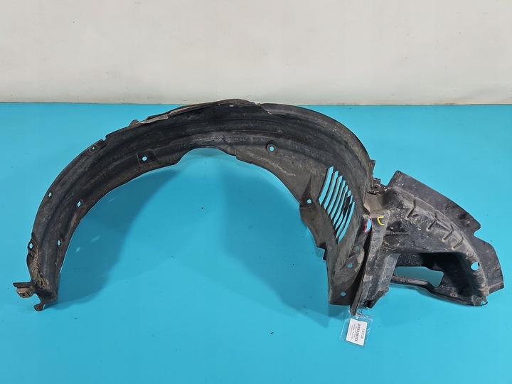 фото №1, Подкрылок перед правые toyota avensis ii t25