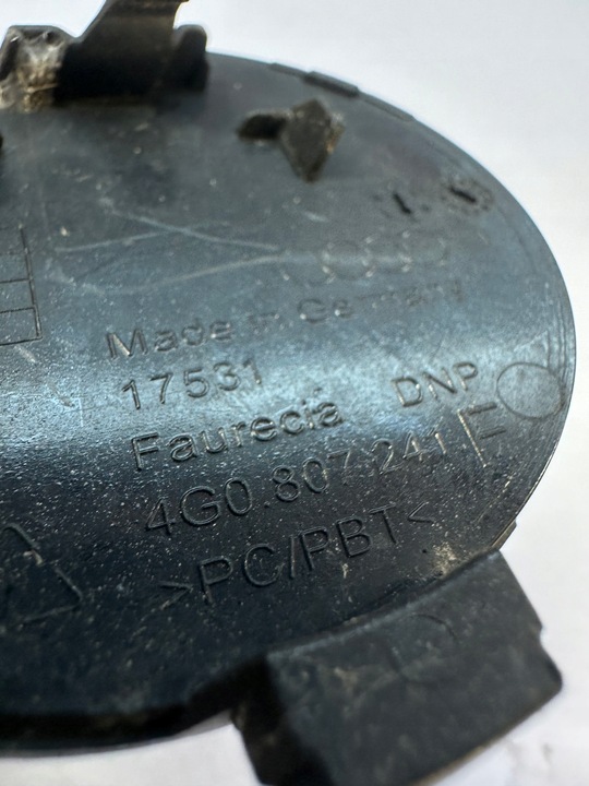 фото №3, Audi a6 c7 заглушка фаркоп бампера перед 4g0807241f