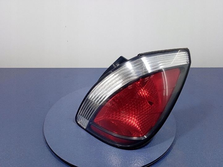 фото №1, Kia rio ii 05- hb лампа зад правая задняя 92402-1g2r