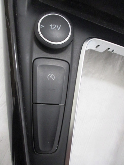 фото №9, Ford focus mk3 рестайлинг панель средний кондиционера