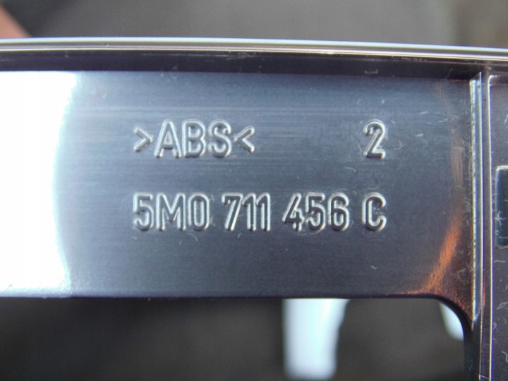 фото №9, Рамка изменения коробка передач 5m0711456c vw golf v vi plus оригинал