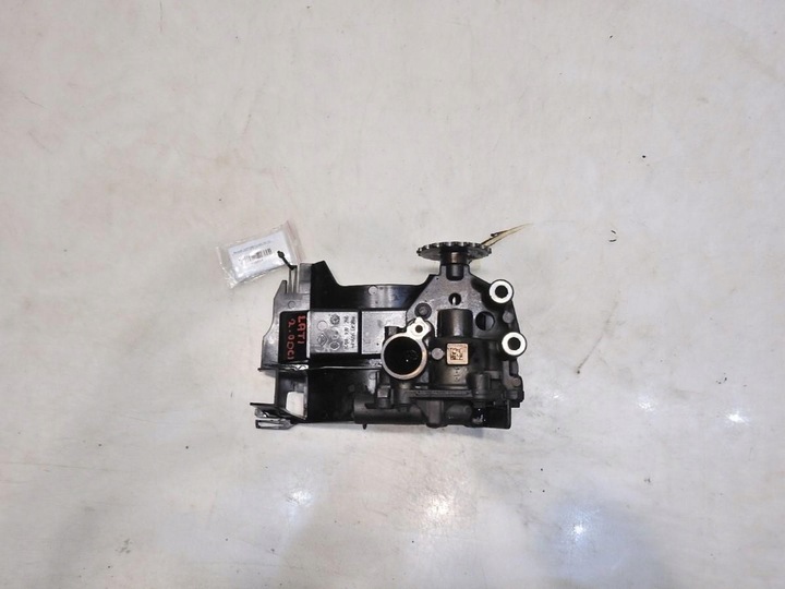 фото №7, Насос масла масляная renault latitude 2.0 dci 8200345757