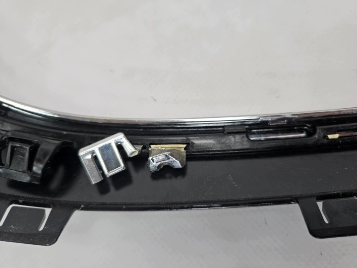 фото №15, Mercedes e класс w214 amg 2023 - молдинг хром рамка решётка a2148881000