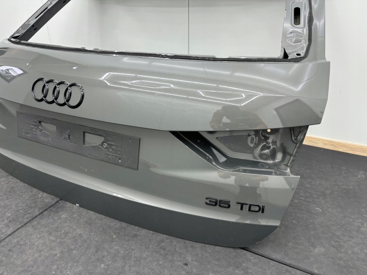 фото №10, Audi q3 ii 83a 2018r-- крышка багажника задняя зад