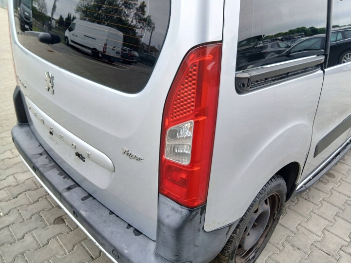 фото №10, Peugeot partner ii tepee berlingo кришка задня багажника зад kol ezrc 2008-